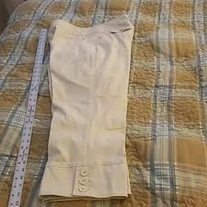 Khaki capris